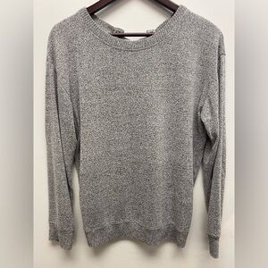 4 for $25 🤍 Revamped Lace-Up Back Knit Sweater 🤍 Large